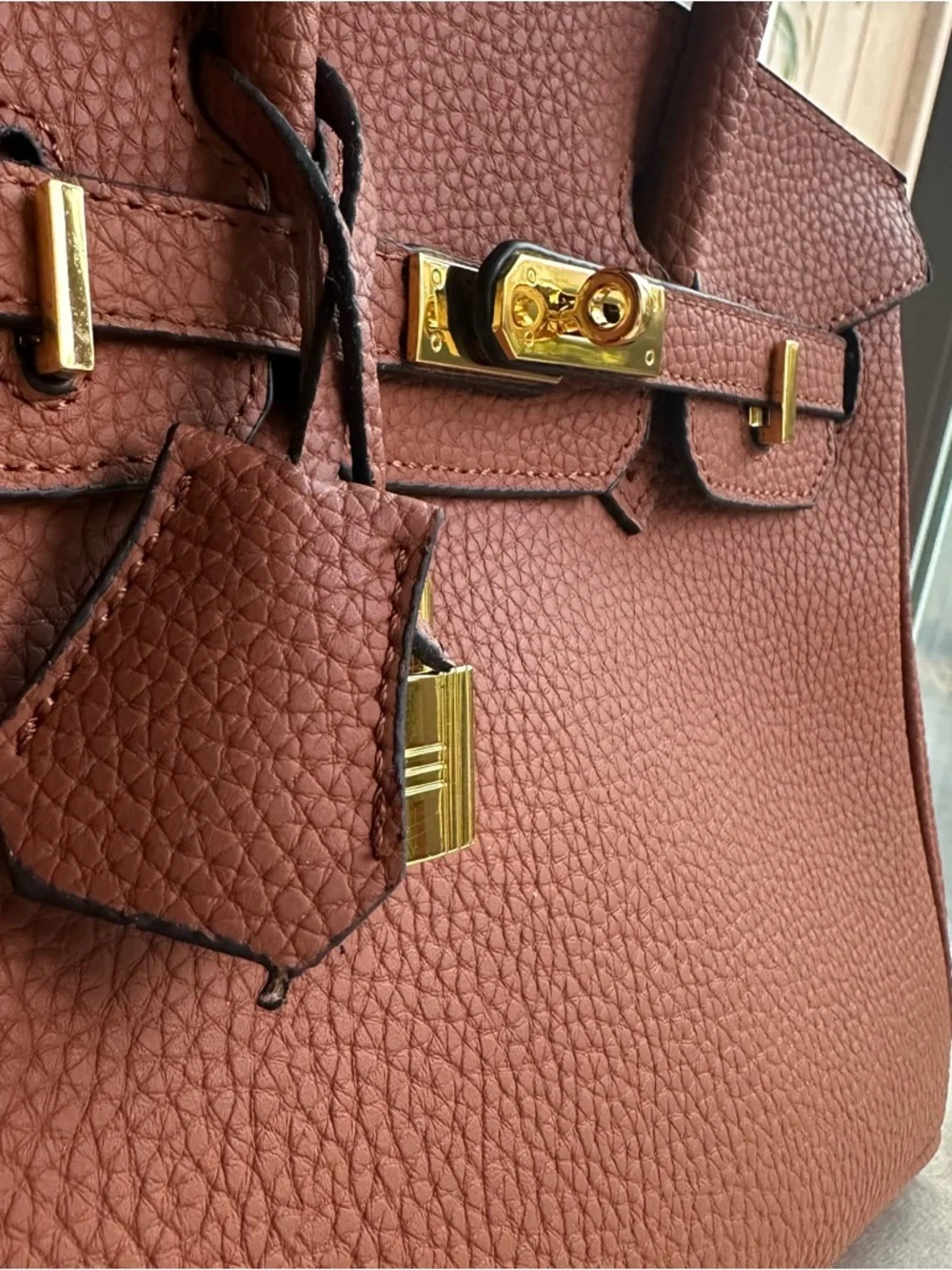 Caramel Structured Top Handle Bag | Gold Hardware | Chic Classic Style - Picture 15 of 17